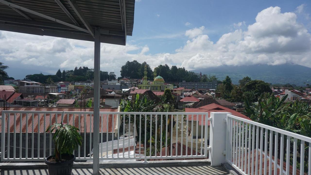 Al Barra Syariah Hotel Bukittinggi Esterno foto