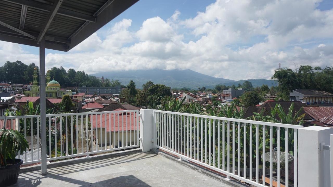 Al Barra Syariah Hotel Bukittinggi Esterno foto